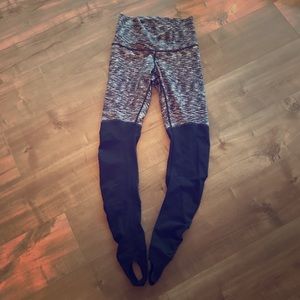 Lululemon Wunder Under Stirrup Pants